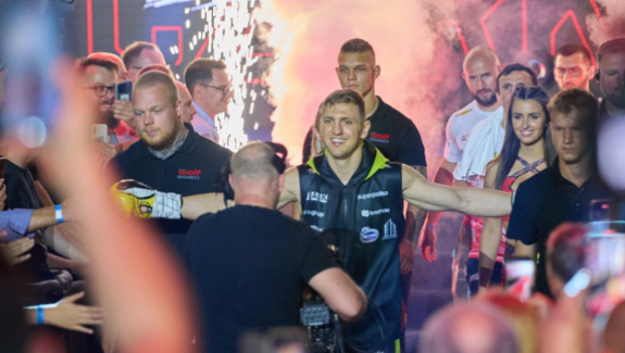 BOXREC: CZERKASZYN DZIESIĄTY NA ŚWIECIE 