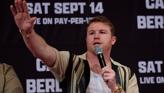 CANELO ODPOWIADA ALALSHIKHOWI: NA MOICH WARUNKACH