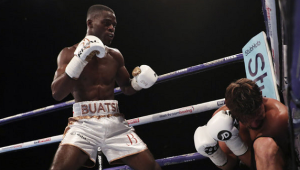 BUATSI - HUTCHINSON W SOBOTĘ O TYMCZASOWY PAS WBO