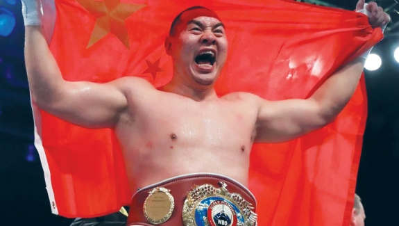 ZHANG - KABAYEL O PAS WBC INTERIM WAGI CIĘŻKIEJ