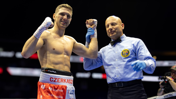 BOXREC: CZERKASZYN SIÓDMY W WADZE ŚREDNIEJ