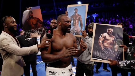 CHISORA CELUJE W USYKA, JOSHUĘ, DUBOIS, CHE WRÓCIĆ DO LONDYNU