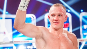 WELTER, WIERZBICKI I WIKTORZAK WYGRYWAJĄ W LEGNICY