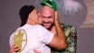 JOHN FURY: TYSONA OKRADLI Z PASÓW