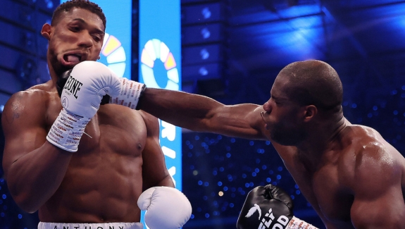 FROCH: JOSHUA JEST SKOŃCZONY, FURY GO ŁATWO POKONA