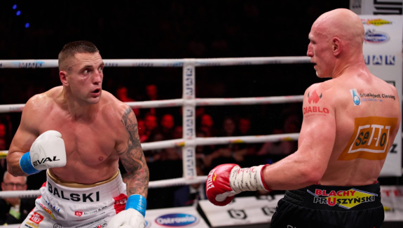 FOTORELACJA. WOJNA DIABLO - BALSKI O PAS WBC