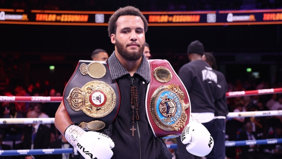 USYK - DUBOIS II: ITAUMA ZABOKSUJE Z BAKOLE LUB PARKEREM?