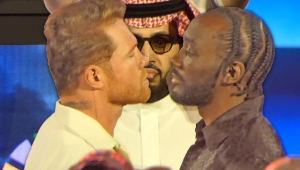 CANELO I CRAWFORD ROZPOCZĘLI PROMOCJĘ WALKI
