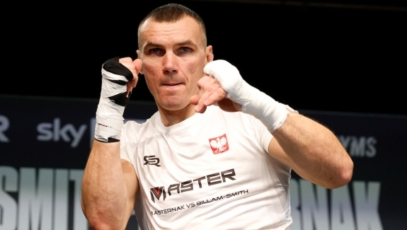 MASTERNAK, CZERKASZYN I TRYC W RANKINGU WBO