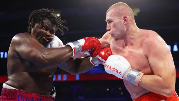 DAMIAN KNYBA WRACA NA RING 18 PAŹDZIERNIKA