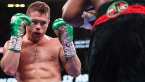 CANELO WRÓCI W LUTYM LUB MARCU