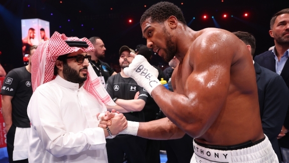 JOSHUA WRÓCI NA RING JEDNAK W TYM ROKU