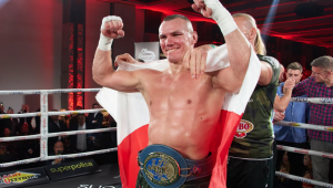 RILEY WYZNACZONY PRZEZ EBU DO WALKI Z MASTEREM