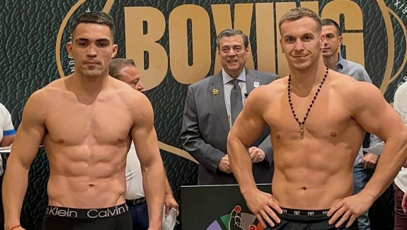 RYWAL ŁĄCZA WYGRYWA TURNIEJ WBC WAGI CIĘŻKIEJ