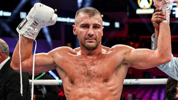 GWOZDYK WRACA NA DRUGIEJ GALI ZUFFA BOXING