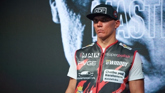 MASTERNAK WRACA DO CZOŁÓWKI RANKINGU IBF