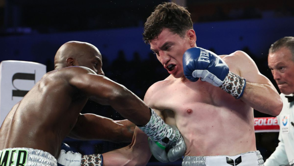 ROACH - ZEPEDA O PAS WBC W LEKKIEJ 1 SIERPNIA
