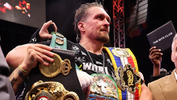 ŁAPIN: USYK WRÓCI TYLKO NA WIELKIE WYDARZENIE!